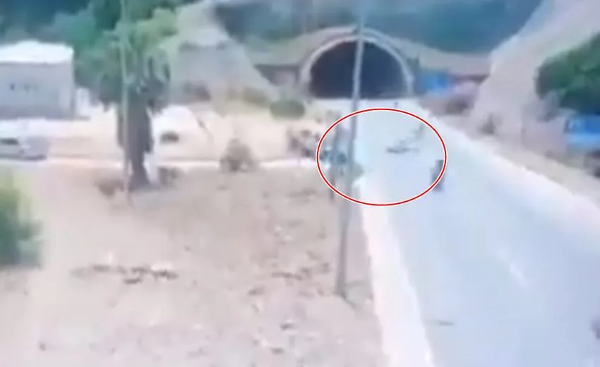 İçişleri Bakanı Ali Yerlikaya, Antalya Kemer yolunda motosiklet kazasında biri