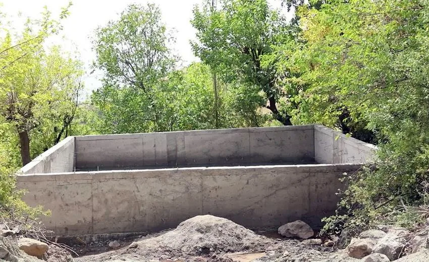 Isparta’nın Uluborlu ilçesinde seralarda sulama amacıyla kullanılan havuza düşen 17